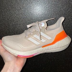 Adidas Ultraboost 22 Shoes
